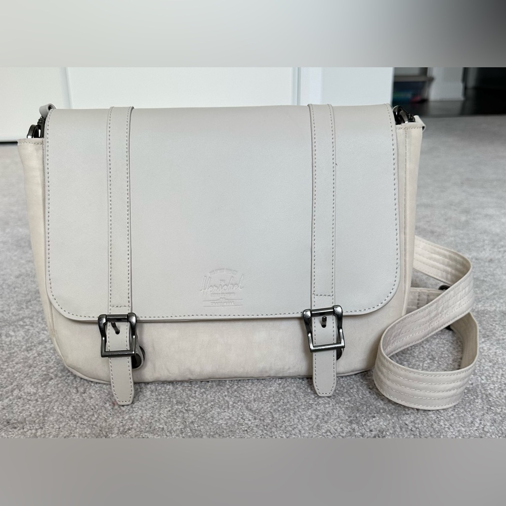 Herschel Crossbody Bag